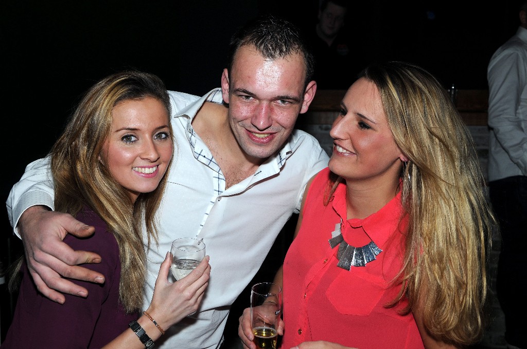 ../Images/Heropening Feestcafe Madero 008.jpg